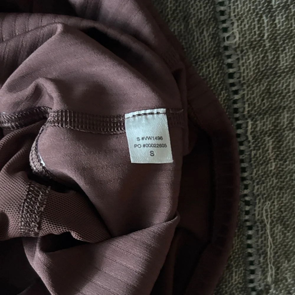 Vuori- Inversion Rib Halter - Picture 5 of 6